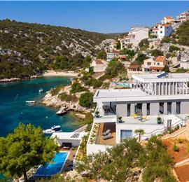 Luxury Beachfront Villa with Heated Infinity Pool near Trogir, Sleeps 8